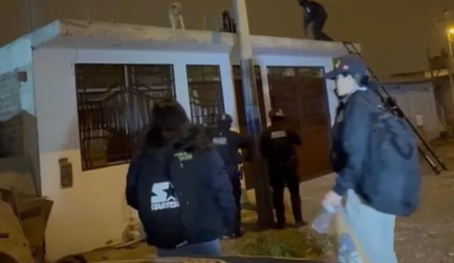 Las antenas rudimentarias eran instaladas en casas cercanas al penal. Difusión