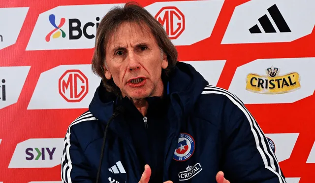 Ricardo Gareca debutará como DT de Chile en las Eliminatorias 2026. Foto: AFP