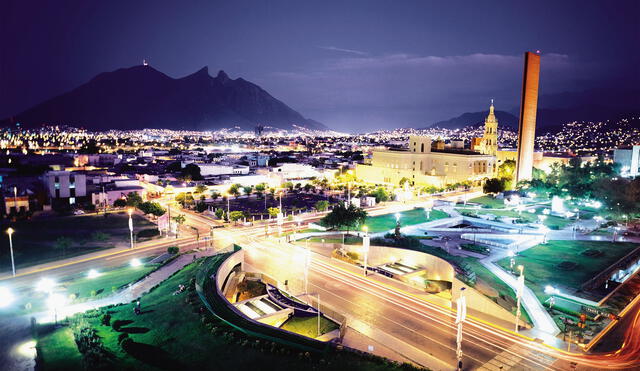 Existen diversos territorios de México que cuentan con un amplio aporte a la economía. Foto: Composición LR