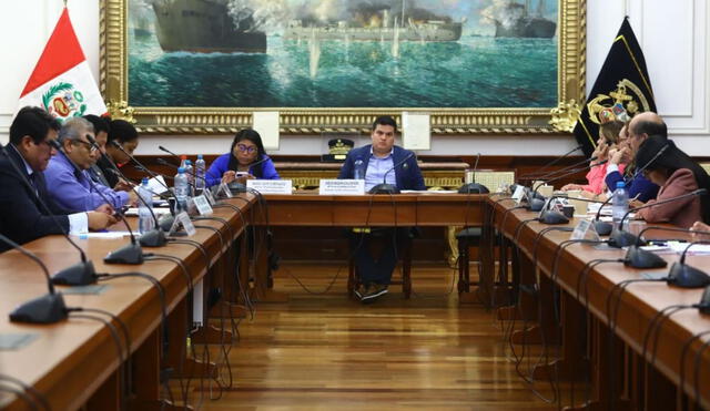 Diego Bazán ya no presidirá la Comisión de Ética. Foto: Congreso