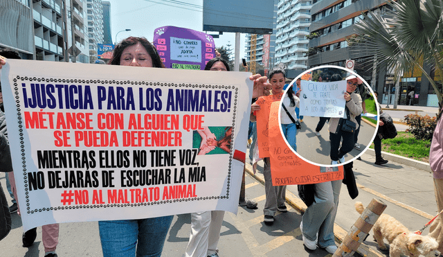 La marcha congregó a cientos de personas. Foto: Mirian Torres/URPI-LR