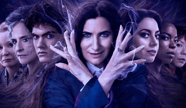 La actriz Kathryn Hahn interpreta a Agatha Harkness en 'Agatha All Along'. Foto: composición LR/Marvel