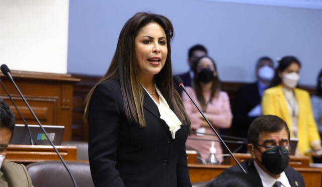 Patricia Chirinos reiteró su compromiso con el Congreso. Foto: Congreso