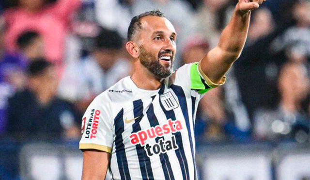 Hernán Barcos llegó a Alianza Lima y se ganó la titularidad a punta de goles. Foto: difusión