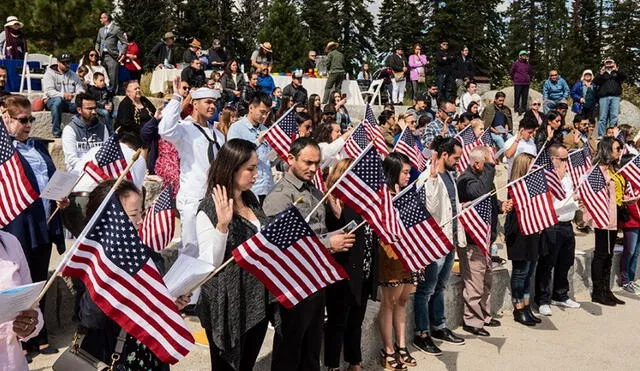 Obtener la ciudadanía americana es un requisito indispensable en Estados Unidos. Foto: Composición LR