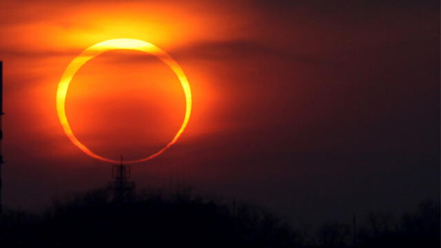 El 2 de octubre de 2024 ocurrirá un eclipse solar visible en varias partes de Sudamérica. En Perú, será parcial, mientras que en algunas zonas de Chile y Argentina se verá como un eclipse anular. Foto: Live Science