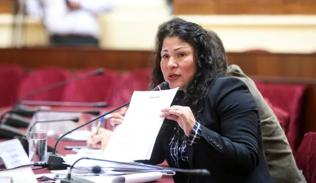 Acorralada. En paralelo a este proceso, la excongresista también enfrenta juicio oral por presuntamente haber presentado certificados falsos ante el Jurado Electoral Especial de Huaraz. Foto: Congreso