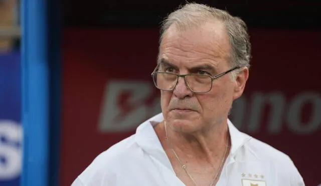 Marcelo Bielsa enfrentará a Perú como entrenador de Uruguay. Foto: AFP