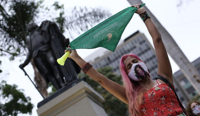 Activistas de Lima, Cusco y Ucayali exigen garantizar el acceso al aborto terapéutico, que es legal en el Perú desde hace 100 años. Foto: John Reyes/LR