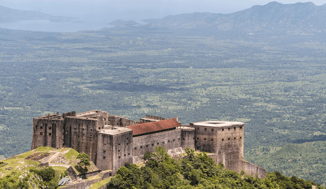 La Ciudadela Laferrière en Haití, cdeclarada Patrimonio de la Humanidad por la UNESCO, es el castillo más grande de América Latina y un símbolo histórico de resistencia. Foto: Haití Wonderland