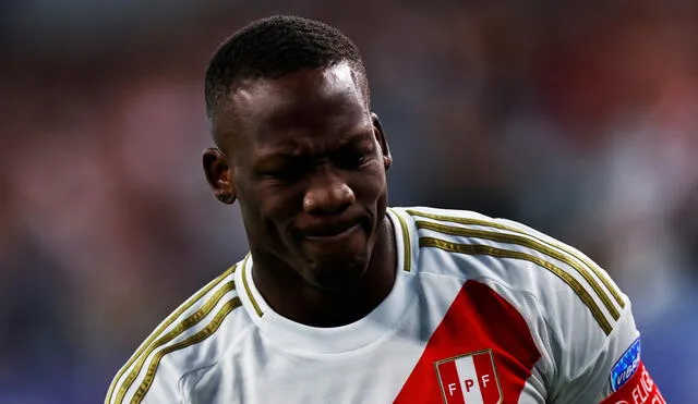 Luis Advíncula es habitual titular con Jorge Fossati en la selección peruana. Foto: archivo GLR.