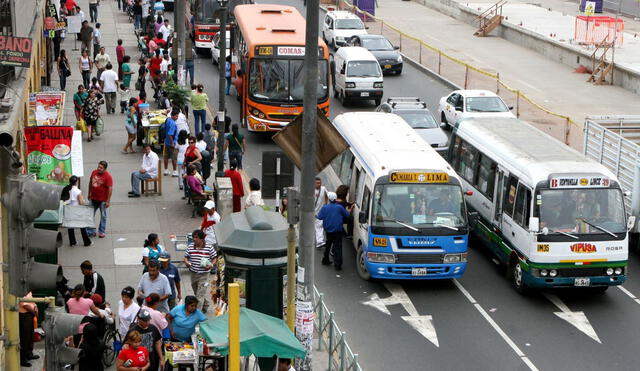 Paro de transportistas se realizará este jueves 10 de octubre. Foto: LR