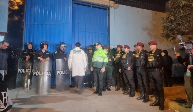 Sicario llegó el colegio Julio C. Tello fingiendo ser un mensajero. Llamó al docente Julio Pacheco y lo asesinó. Foto: Cristina Gálvez/La República