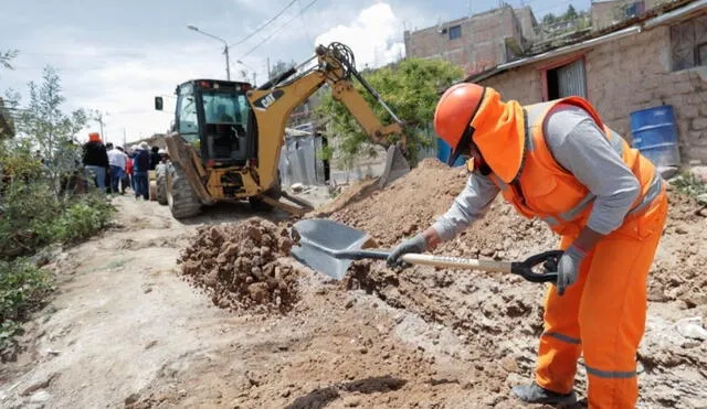 En lo que va del año, se adjudicaron 114 proyectos mediante Obras por Impuestos. Foto: Andina