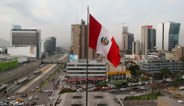 En mayo de este año, el FMI había previsto que la economía peruana crecería en 2,5%. Ahora, ajustó su proyección a 3%. Foto: Andina