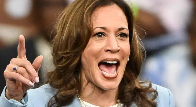 Harris ataca a Trump en medio de polémica por presuntos elogios a Hitler. Foto: EFE