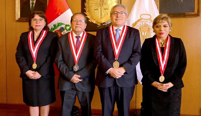 Cuatro fiscales supremos en la mira del Congreso. La razón: haber defendido sus fueros constitucionales.