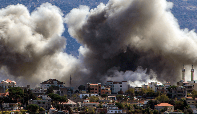 Israel anuncia que bombardeó depósitos de armas de Hezbolá al sur de Beirut. Foto: AFP