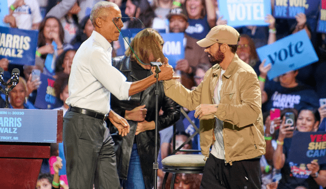 Eminem tuvo la oportunidad de cantar junto al expresidente de los Estados Unidos. Foto: difusión