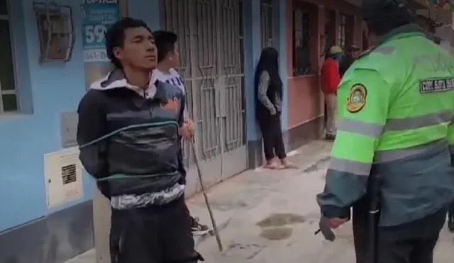 VEcinos amenazaron contomar la justicia por sus propias manos debido al alto índice delincuencial. Foto: captura de pantalla/ América TV