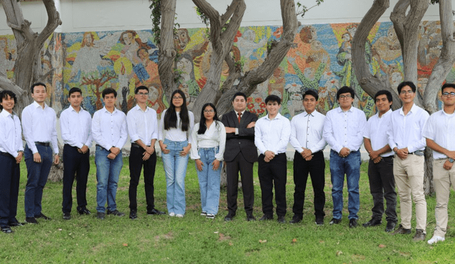 El equipo Apollo Rise, de la Universidad Católica Santo Toribio de Mogrovejo, destaca al ser seleccionado para el concurso lunar de la NASA. Fuente: Difusión.