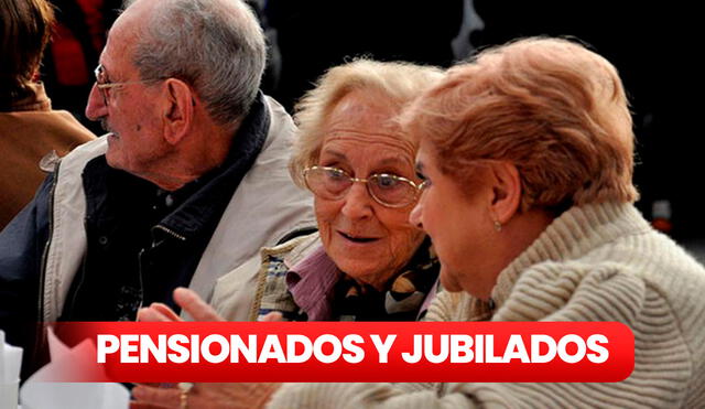 Los jubilados y pensionados que reciben su pago por cheque deben acudir a los centros de pago habilitados por la Caja de Seguro Social. Foto: composición LR