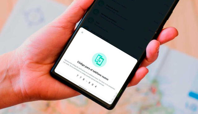 Si compartes este código de WhatsApp robarán tu cuenta. Foto: Xataka Android