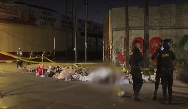 Vecinos aseguran que camioneta llegó arrojar el cadáver . Piden mayor vigilancia en la zona. Foto: captura de pantalla/ Amércia TV