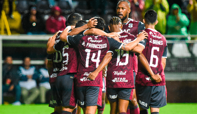 Saprissa vs Pérez Zeledón se miden en Estadio Municipal de Pérez Zeledón. Foto: composición GLR.