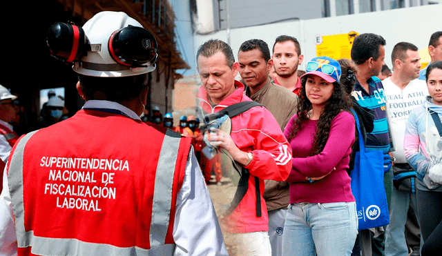 Sunafil realizaría operativos sorpresa en centros de labores para detectar ciudadanos migrantes sin contrato. Foto: composición LR/Andina