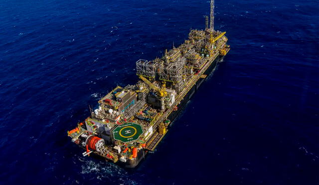 La riqueza del Presal y proyectos offshore impulsan un crecimiento significativo, permitiendo a Brasil contribuir con el 23% de la producción mundial de crudo y condensado. Foto: Agencia Brasil