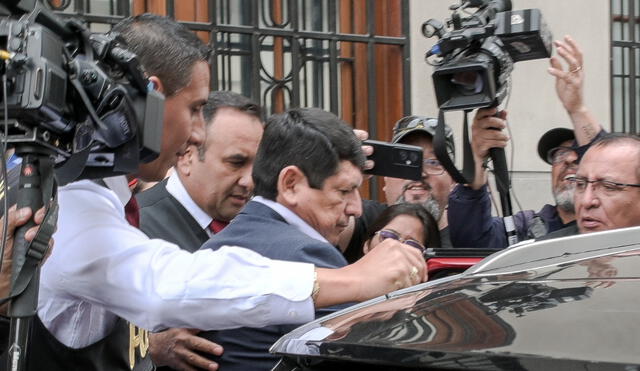 Según los testigos, Agustín Lozano ordenó a los directivos de la FPF mantener en secreto los detalles del millonario acuerdo comercial con la empresa 1190 Sports. Foto: difusión