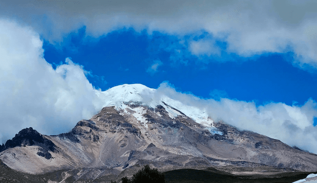 Una montaña ubicada en América supera en tamaño al Everest cuando se mide desde el centro de la tierra. Foto: Impactful Travel