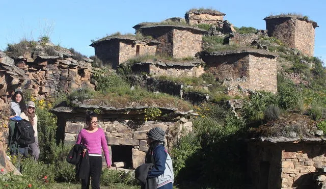 Rupac, el 'Machu Picchu limeño', es un destino turístico ideal para el trekking de montaña. Se ubica en Huaral, a una hora y media de Lima. Foto: Andina