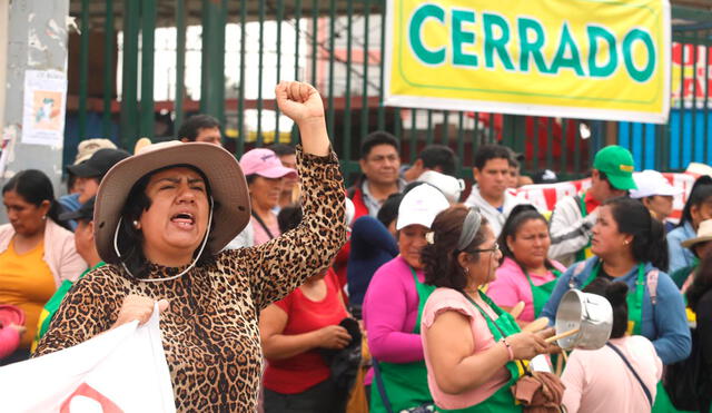 Los gremios de transporte y sectores económicos convocan un paro nacional de 72 horas del 13 al 15 de noviembre debido a la creciente inseguridad y extorsión en el país. Foto: Carlos Contreras/LR