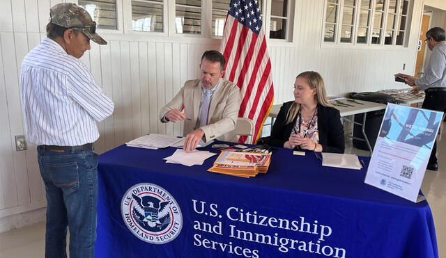 USCIS utiliza el Boletín de Visas para determinar si un solicitante puede presentar una solicitud de ajuste de estatus o si debe esperar hasta que su fecha de prioridad se vuelva "current". Foto: USCIS