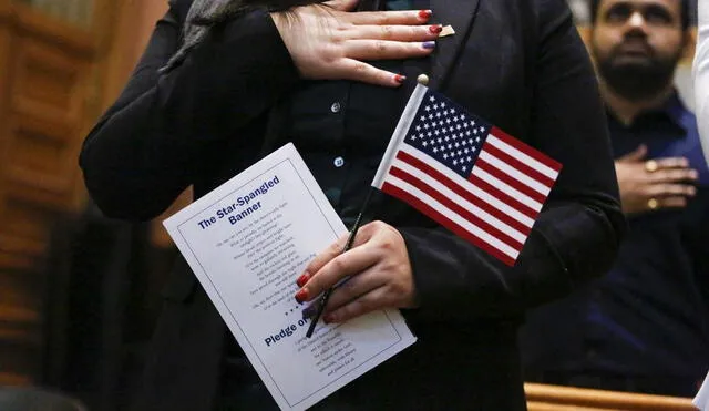 La ciudadanía estadounidense otorga a un individuo los derechos y responsabilidades completas de ser ciudadano de los Estados Unidos. Foto: AFP