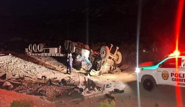 Policía investiga causas del accidente que dejó a una persona fallecida. Foto: Puerto Bravo noticias