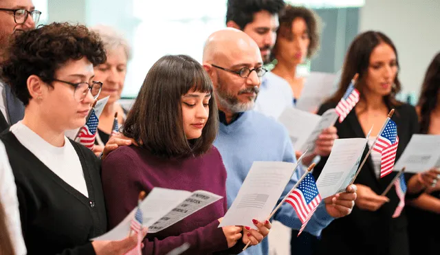 Según un reporte de USCIS, existieron 4 países a los que se entregó con mayor frecuencia la ciudadanía americana. Foto: EL PAÍS