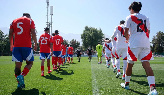 Foto: La selección peruana sub-20 perdió sus dos amistoso contra Chile. La Roja/X