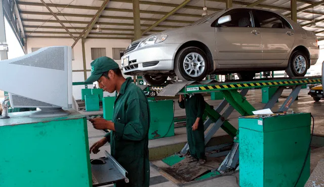 Conducir sin un Certificado de Inspección Técnica Vehicular (CITV) vigente hará que pagues una multa equivalente al 50% de una UIT.