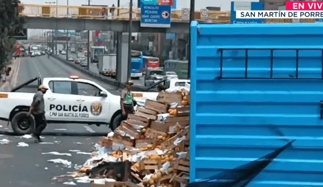 Accidente de tránsito en la Panamericana Norte, cerca del óvalo de Habich. Foto: Canal N