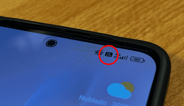 El símbolo de VoLTE suele aparecer en la parte superior, junto al indicador de la señal del smartphone. Foto: composición LR