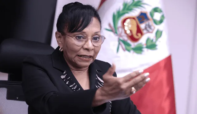 Ministra de la Mujer ignora rechazo de la población a la PNP y dice que son el "primer escalón" de apoyo. Foto: Andina