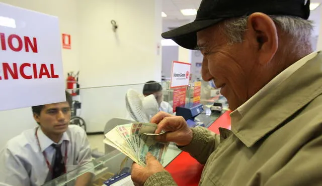 El gobierno aumentó la edad mínima para solicitar la jubilación anticipada a raíz de la reforma del sistema de pensiones. Foto: Andina