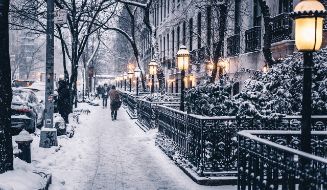 Nueva York se alista para su primera nevada de diciembre. Conoce cómo prepararte para el invierno en la ciudad. Foto: Kayak