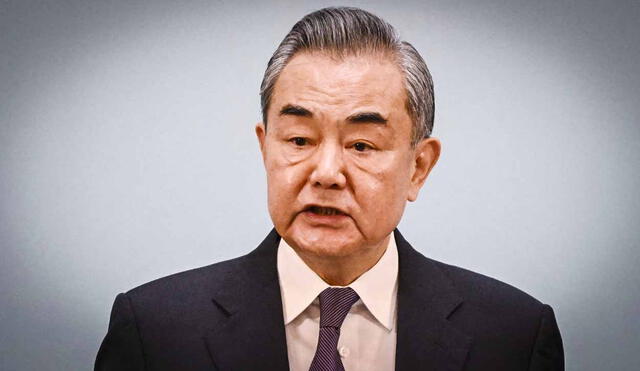 Wang enfatizó que China y la UE son "socios, no adversarios", y subrayó la importancia de que Bruselas mantenga su independencia estratégica frente al unilateralismo y proteccionismo global. Foto: AFP