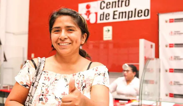 Los seleccionados para trabajar en la DRE Lima disfrutarán de beneficios como capacitación continua y la posibilidad de crecimiento dentro de la institución. Foto: Andina