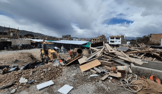 El Estadio Las Américas está lleno de escombros como si hubiera sido víctima de un ciclón. Foto: difusión