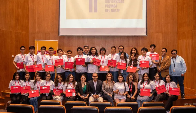 La Universidad Privada del Norte y CNN Internacional lanzan un bootcamp innovador que capacita a futuros periodistas en tendencias globales de comunicación.